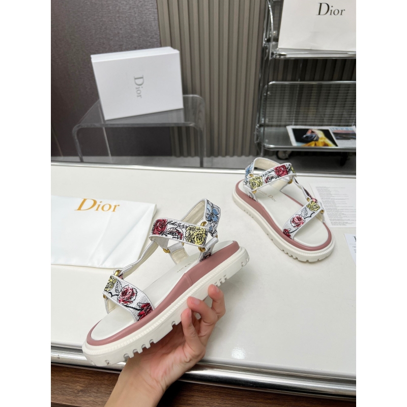 ch**an D*or sandals
